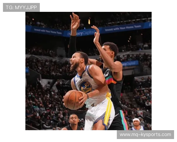 史上最“惊艳”的逆转战，库里在落后多分的情况下带队完成史诗逆转！